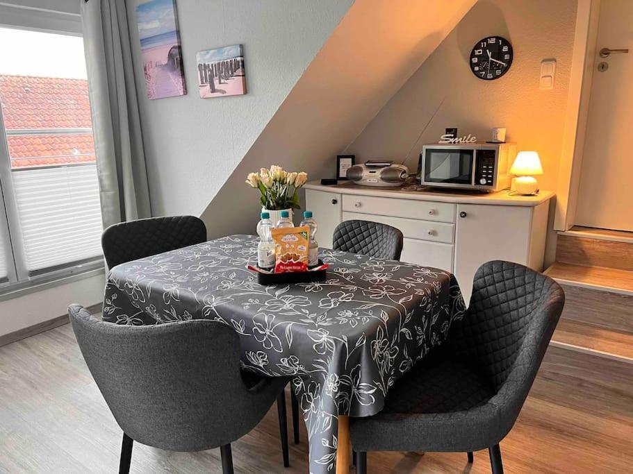 Ferienwohnung „Zur Eule“ Hessisch Oldendorf Bagian luar foto